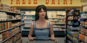 Sophie Thatcher as Iris